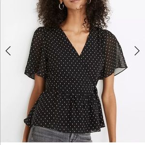 Flutter-Sleeve Peplum Top in Clipdot